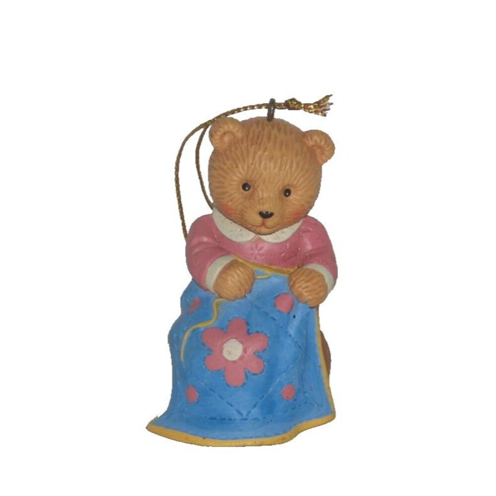 Vintage Avon Hobby Bear Ornament Quilting Sewing Quilter Seamstress 1996